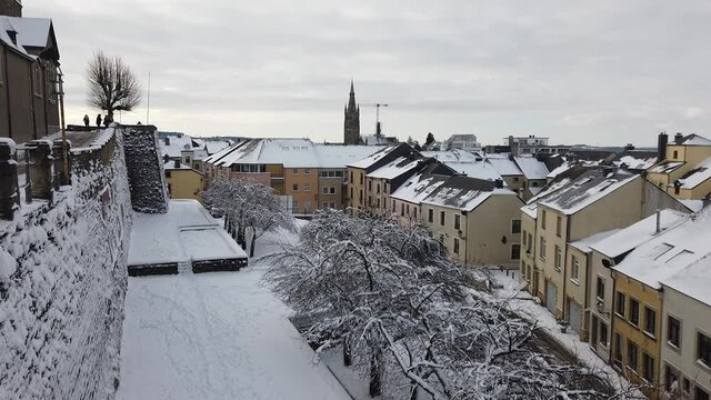 Belgique Wallonie Lorraine Arlon neige hiver paysage Cathedrale