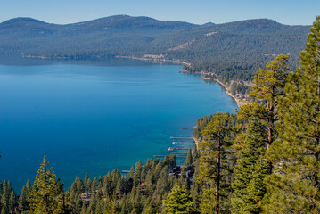 Fototapeta na wymiar the amazing lake tahoe in california