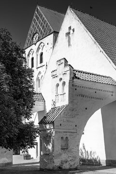 Ronneby Heliga Kors Kyrka in Black and White