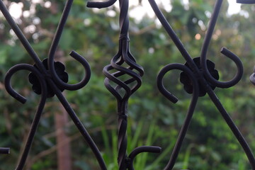 wrought iron pattern fence