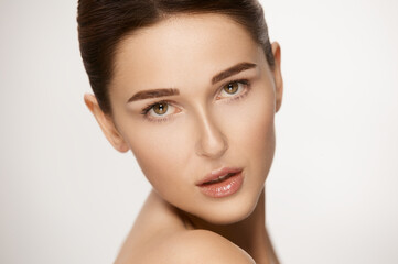 Obraz premium close-up portrait of stunning female with perfect skin