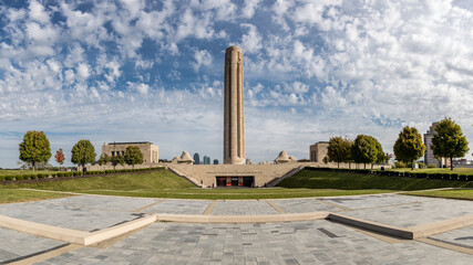 Fototapeta na wymiar Kansas City WWI Monument 6