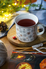 a cup of winter tea, winter mode