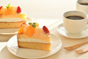 フルーツのケーキ  コーヒー