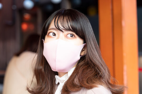 マスク　女性