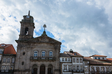 ポルトガル　ギマランイスのサン・ピエトロ大聖堂