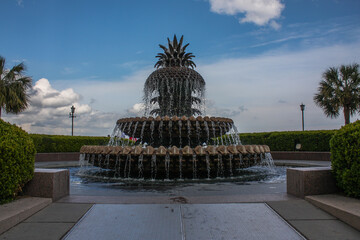 Pineapple fountain charleston north carolina