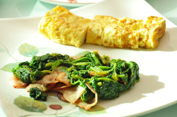 ほうれん草と卵焼き