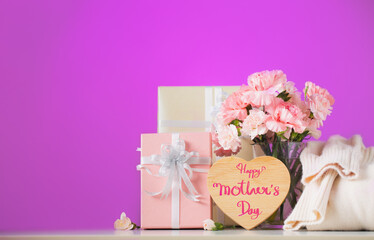Gift Box with sweet carnation flowers
