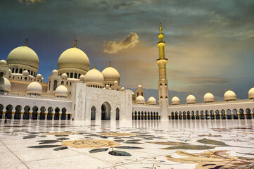 Sheik Zayed Grand Mosque In Abu Dhabi