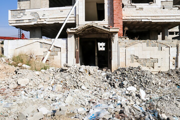 Dier Ez Zior city in Syria destroyed by ISIS in 2020 and daily life after 