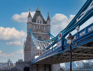 Fototapeta na wymiar The popular Tower Bridge by the river Thames in the capital of England, London.
