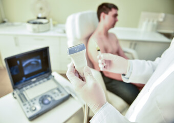 Obraz na płótnie Canvas Ultrasound-guided platelet-rich plasma injection of the shoulder