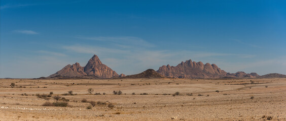 Fototapeta na wymiar Panorama photo of the Spitzkoppe in the Erongo Mountains, Namibia