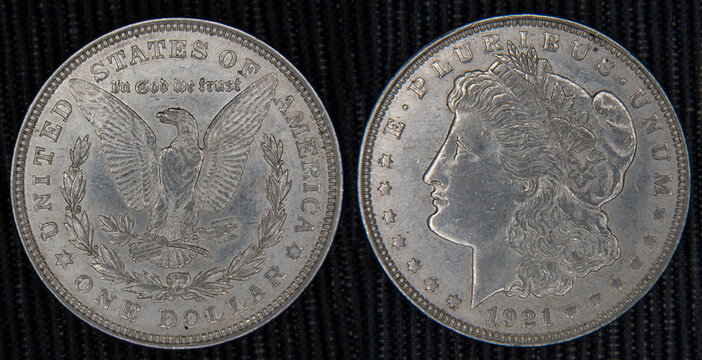 Closeup of the Morgan dollar coin 1921