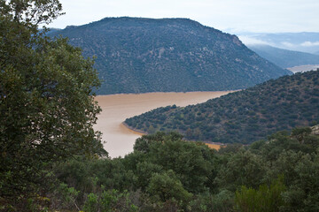 Embalse del Río Jándula, Parque Natural Sierra de Andújar, Jaen, Andalucía, España