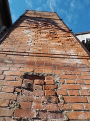 赤レンガで作られた煙突