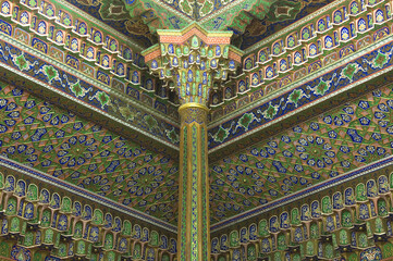 Fototapeta na wymiar Museum of Applied Arts, Carved plaster decoration, Tashkent, Uzbekistan