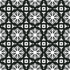 Seamless Geometric Black and White Pattern	
