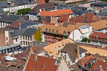 Fototapeta na wymiar Dächer der Stadt Straßburg