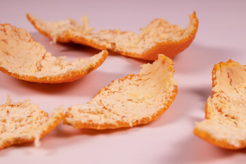 Naklejka na ściany i meble mandarin peels scattered white side up