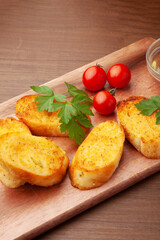 ガーリックトースト