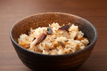 鯖の炊き込みご飯