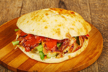 Doner in pita vith meat