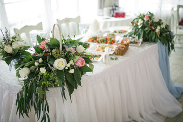 Wedding table setting and decor.