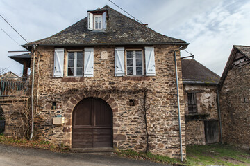 Fototapeta premium Vertougit (Corrèze, France) - Maison pittoresque