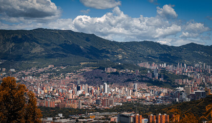la ciudad de la eterna primavera