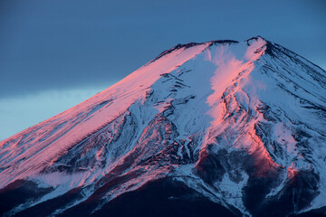 朝焼けの富士山
