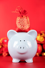 Financial savings in the background of festivity