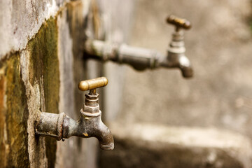 Water pipe