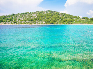 Kroatien Dalmatien sauberes und klares Mittelmeer