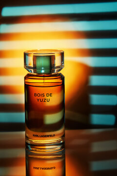 Perfume Bois De Yuzu, Karl Lagerfeld France.