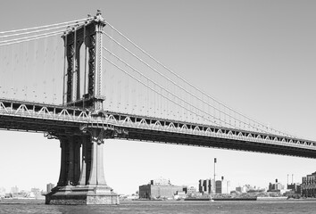 Black and white picture of Manhattan Bridge, New York City, USA.
