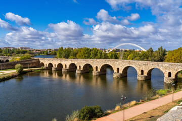 Fototapeta premium Puente Romano, the Roman Bridge in Merida, Extremadura, Spain.