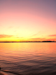 Fototapeta premium Beautiful sunrise over the sea