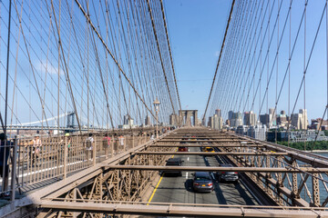 Obraz premium Brooklyn Bridge in New York City with complex cables installed