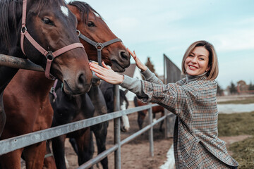 Obraz premium woman with horse