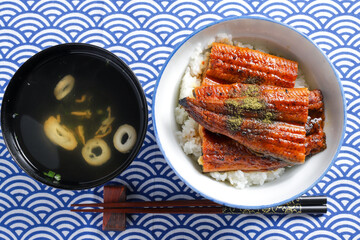 鰻丼