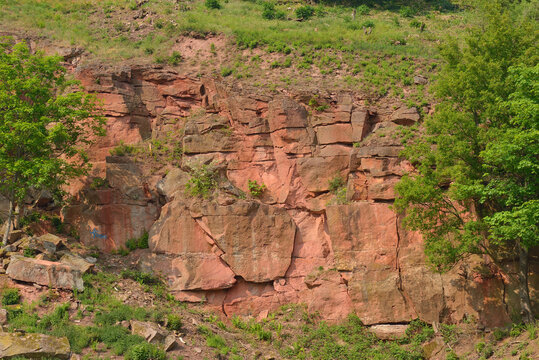 Roter Sandstein im Kyffhäusergebirge