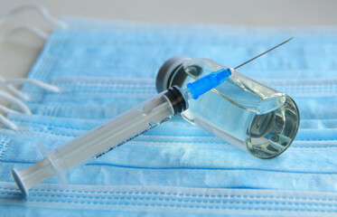 disposable syringe and transparent vaccine