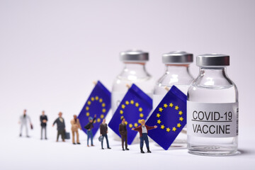 vaccin vaccination covid-19 coronavirus epidémie pandémie medecine medicament pharmaceutique Europe file attente