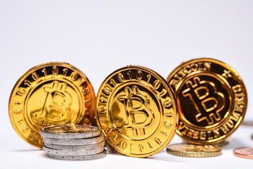 finances argent bitcoin crypto monnaie