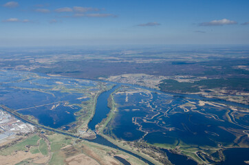 Oderflut bei Schwedt aus der Luft an der Grenze zu Polen