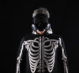 scary man in skeleton mask
