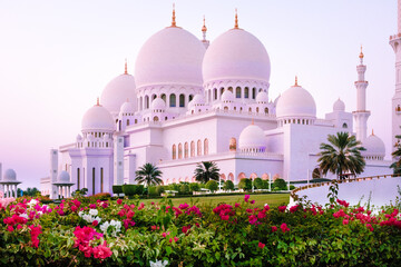 sheikh zayed grand mosque in abu dhabi, united arab emirates. one of the beautiful and famous...