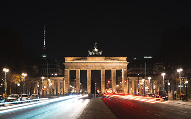 Brandenburger gate at night © Sandro